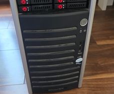 HP ProLiant ML110 G5 Server - Xeon, 8GB RAM 6x2.5in Hot-Swap Bays
