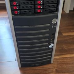 HP ProLiant ML110 G5 Server - Xeon, 8GB RAM 6x2.5in Hot-Swap Bays