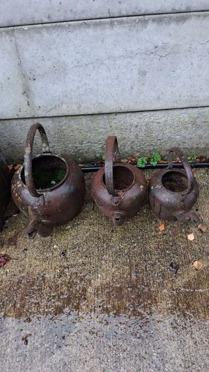 cast iron kettles