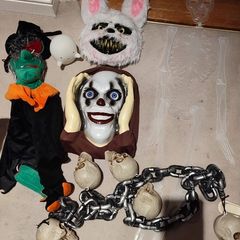 Halloween decorations for free