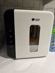 Tommee Tippie UV sterilizer