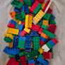 Lego Duplo between 800 - 1000 pieces. Image 2