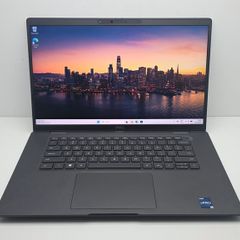 Dell Latitude 7530 - Core i7(12gen)/ 32GB RAM/ 1TB Laptop
