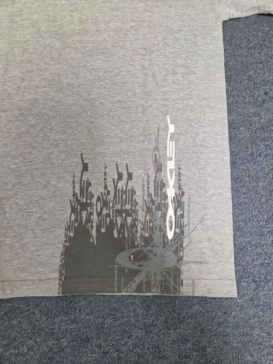 Y2K Oakley T-Shirt with Tags