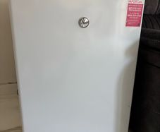 Hoover undercounter fridge
