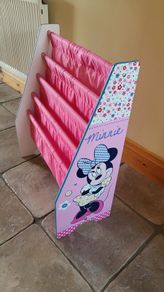 Minnie mouse sling bookcase