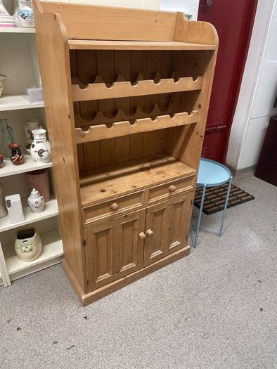 pine dresser