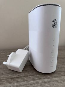 ZTE MC801A 5G WiFi 6 Router | Unlocked | Superfast Home Broadband | Mint Condition