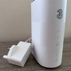 ZTE MC801A 5G WiFi 6 Router | Unlocked | Superfast Home Broadband | Mint Condition