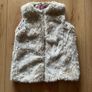 Girls warm jillet 10-11 years Image 2