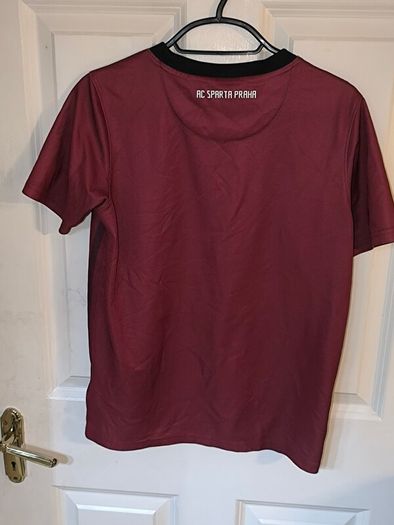 kids Sparta Praha jersey size boys large