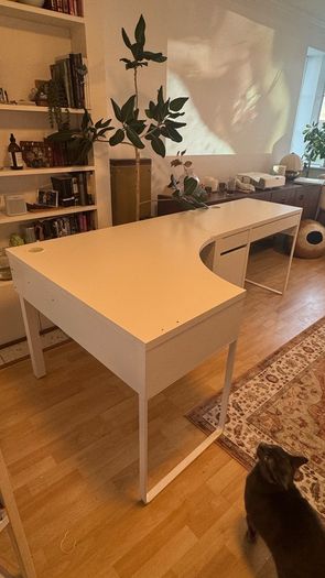 Ikea Micke corner desk