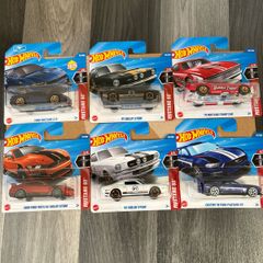 Hot Wheels Mustang 60 Anniversary Set
