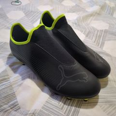 ground football boots UK 11