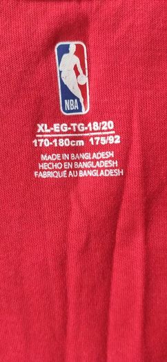 Official NBA Chicago Bulls T-Shirt Youth XL 18-20 Excellent condition
