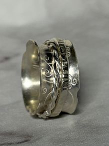 Handmade sterling silver anxiety spinner ring. Size k