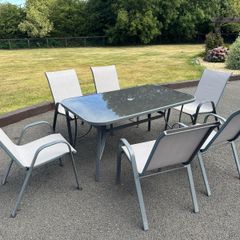 Garden Table & Chairs