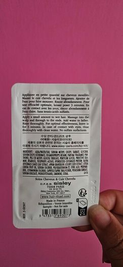 Sisley Soothing Anti-Dandruff Shampoo in 8ml