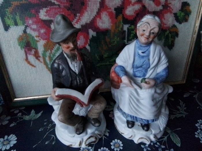 Old Man & Woman figurines