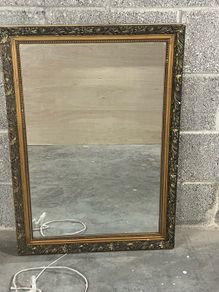 Vintage Style Gilt Wall Mirror - Elegant Ornate Frame