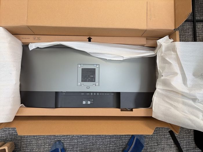Dell UltraSharp U3417W 34" Ultrawide Curved Monitor (+ factory box) - Pristine new condition