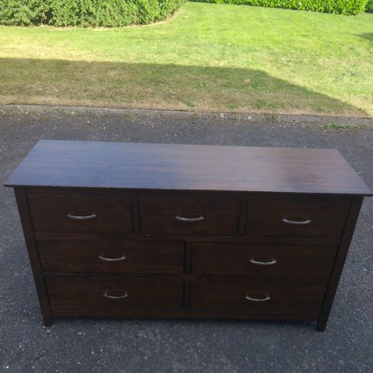 7 Drawer Dresser