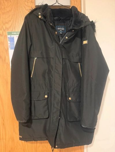 Regatta Outdoors Safiyya Waterproof Jacket