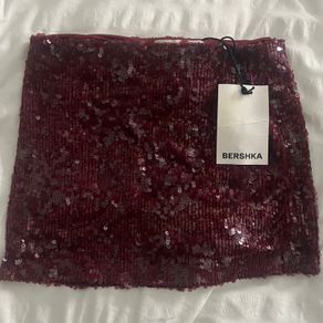 Bershka Women's Burgundy and Red Skirt