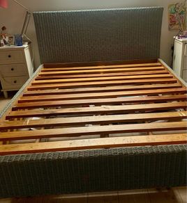 kingsize bed frame
