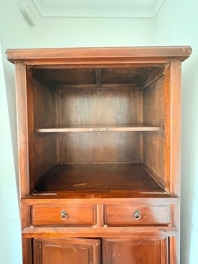 Chinese Cabinet