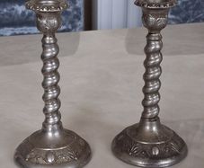 Pair of candlesticks