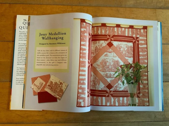 The Big Book of Quilts and Quilting: 35 Fantastic, Fast and Easy Designs Hardcover by Rosemary Wilkinson (Editor) 5.0 out of 5 stars