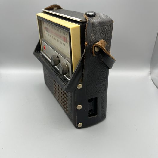 VEGA-402 B Vintage 1972 Soviet Russian Radio USSR - With Case - Untested - Prop