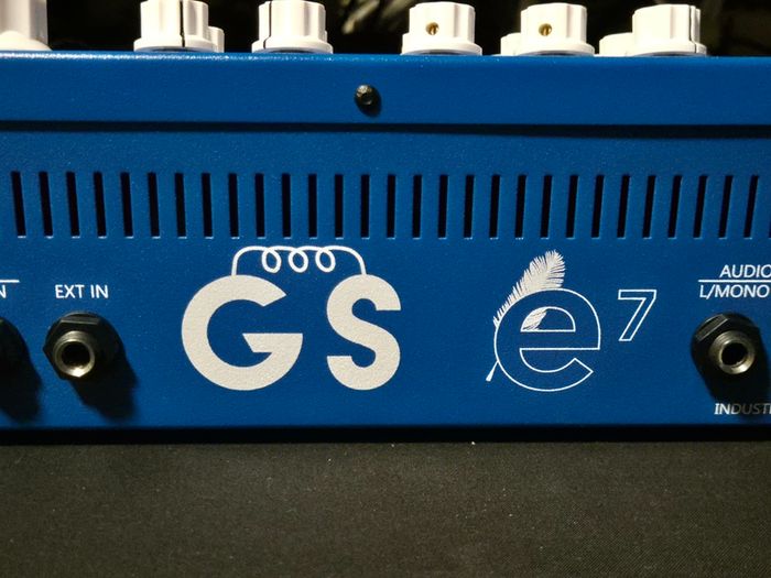GS Music E7 Analog Poly Synth (Free Shipping)