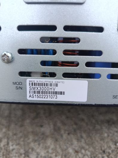apc UPS 3000