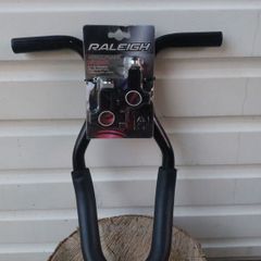 Raleigh tri bars