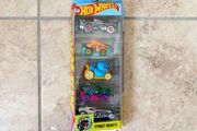 Hot Wheels 2025 Street Beasts die-cast 1:64 5-Pack (JBJ90 JA10C) NEW &amp; SEALED