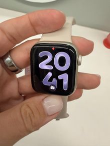 Apple Watch Series 7 - 41mm