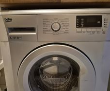 Washing Machine - Beko - Freestanding - Silver - 7kg 1200rpm