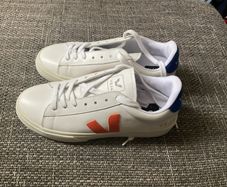Veja Campo Leather White Orange Fluo