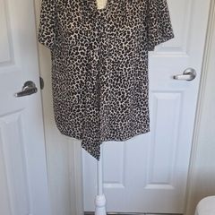 Pala D"oro Leopard Print Tie Neck Blouse Top Size L Animal Print Chic