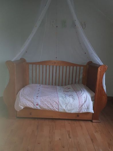 Tutti Bambini Louis Sleigh Cotbed