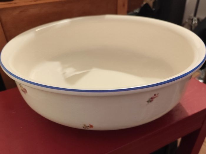 Ditmar Urbach Czechoslovakian 1940s Large Wash Bowl