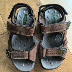 Hiking leather sandals