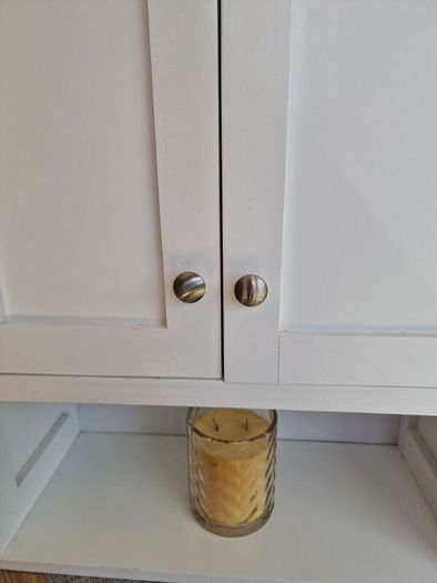 wall cabinet