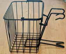 Bicycle bike basket