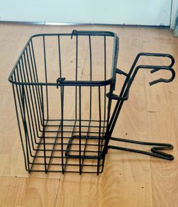 Bicycle bike basket