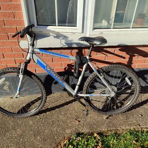 Apollo Verge Mountain Bike  26-inch Wheels