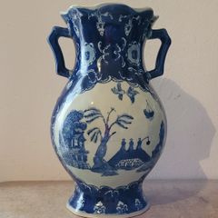 Vintage chinoiserie double handle vase