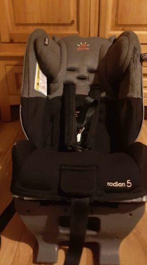 Diono Radian 5